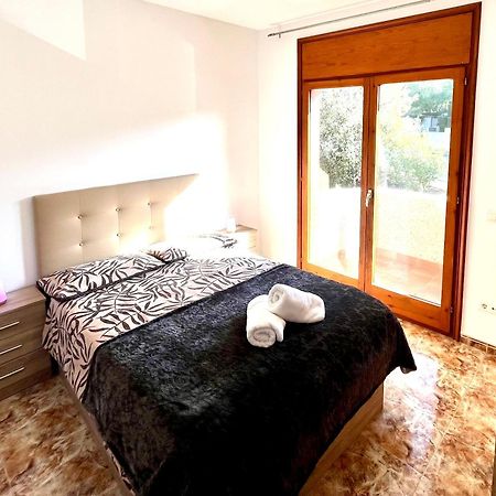 Amplio Apartamento, 5 Camas Sant Esteve Sesrovires Ngoại thất bức ảnh
