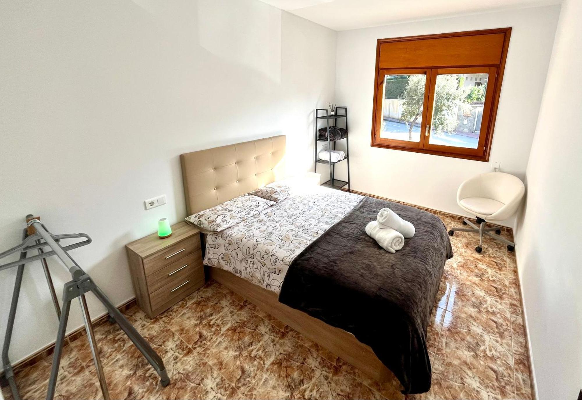 Amplio Apartamento, 5 Camas Sant Esteve Sesrovires Ngoại thất bức ảnh